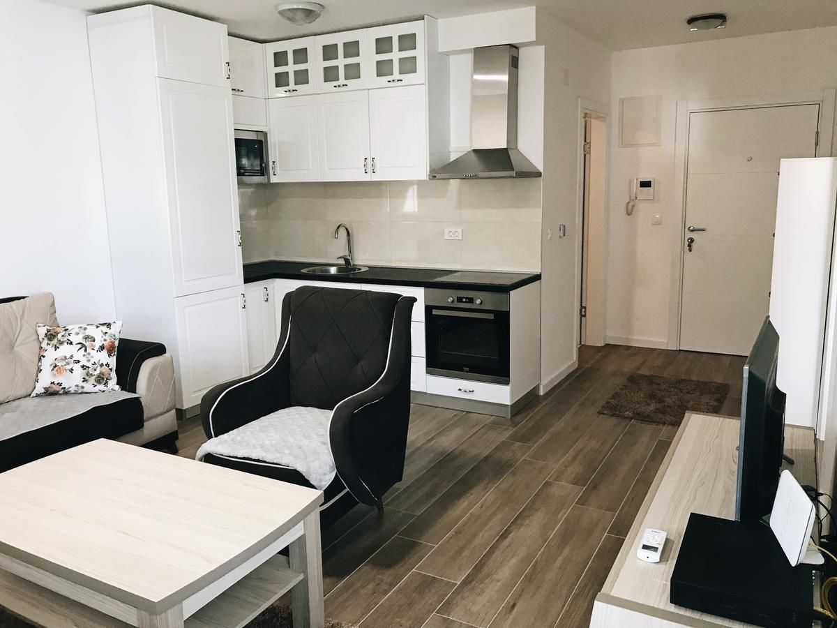 Апартаменты Apartmani Belma Добра-Вода-27