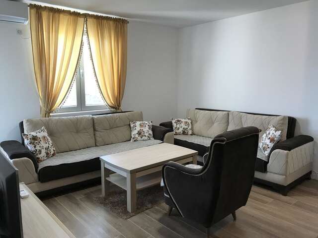 Апартаменты Apartmani Belma Добра-Вода-28